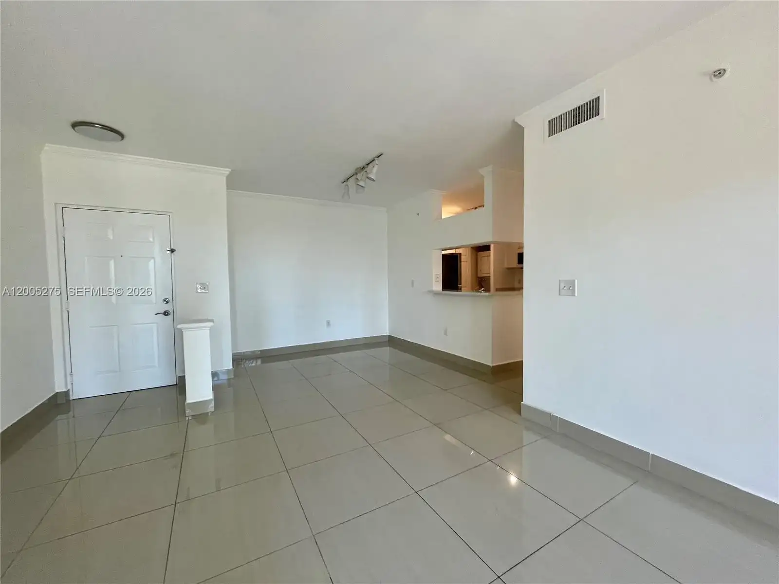17100 N Bay Rd # 1517, Sunny Isles Beach FL 33160 photo 3