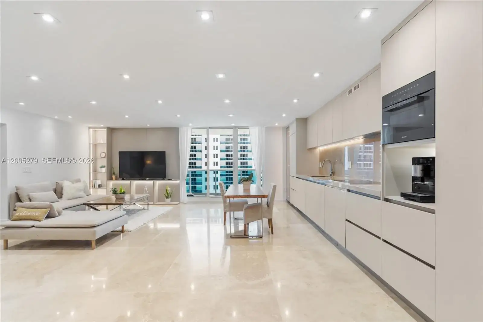 2301 Collins # 1011, Miami Beach FL 33139 photo 2
