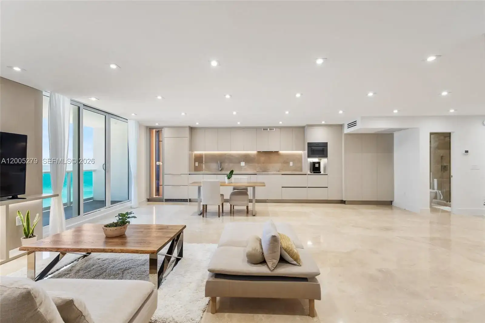2301 Collins # 1011, Miami Beach FL 33139 photo 4