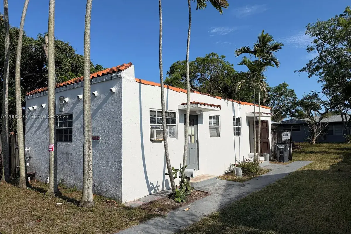 2212 Grant St # s, Hollywood FL 33020