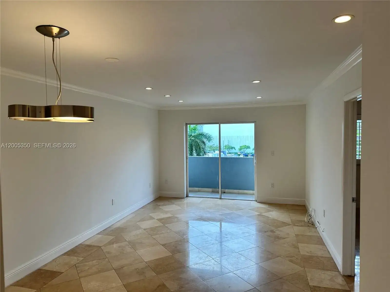 2 bedroom 2 bath Residential for sale at 1250 Lincoln Rd # 406, Miami Beach FL 33139