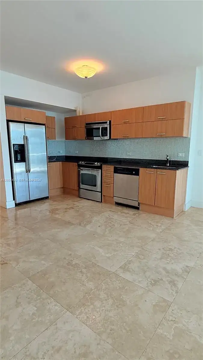 350 S Miami Ave # 3608, Miami FL 33130 photo 4