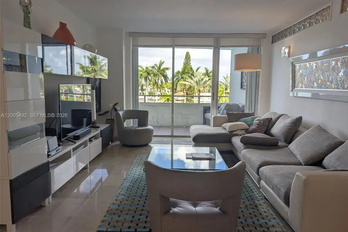 5161 Collins Ave # 518, Miami Beach FL 33140