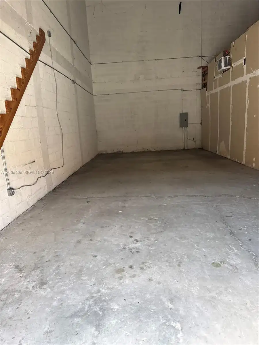 2980 W 82th St # 5, Hialeah FL 33018