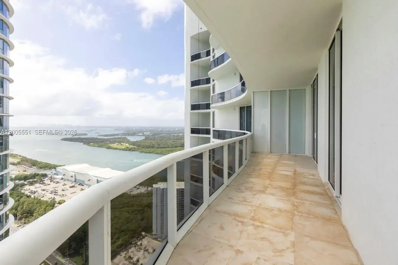15811 SE Collins Ave # 4002, Sunny Isles Beach FL 33160 photo 4