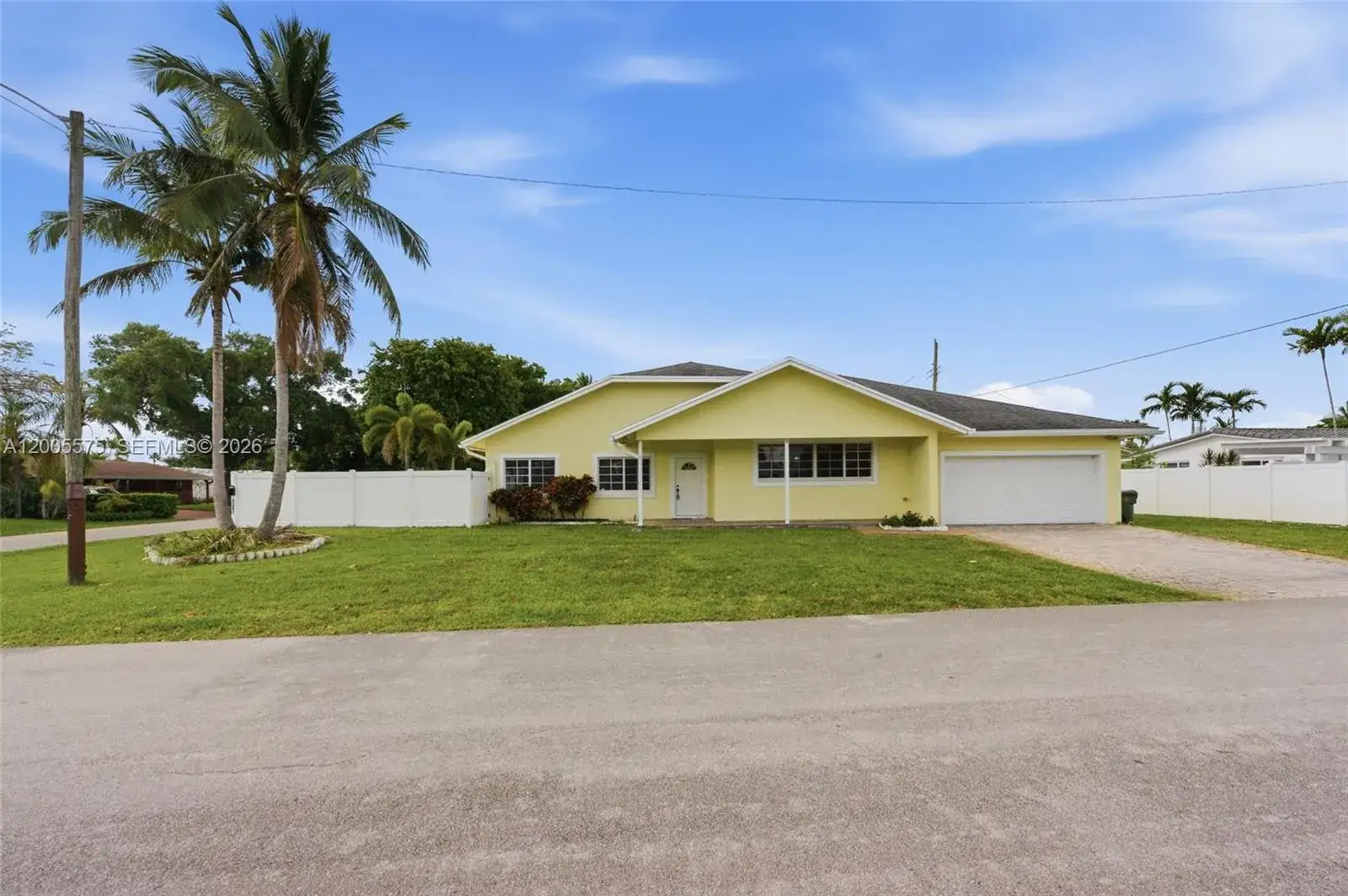 4361 NE 13th Ter, Oakland Park FL 33334