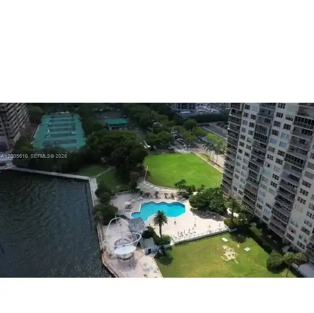 11111 biscayne blvd # 1815, Miami FL 33181 photo 2