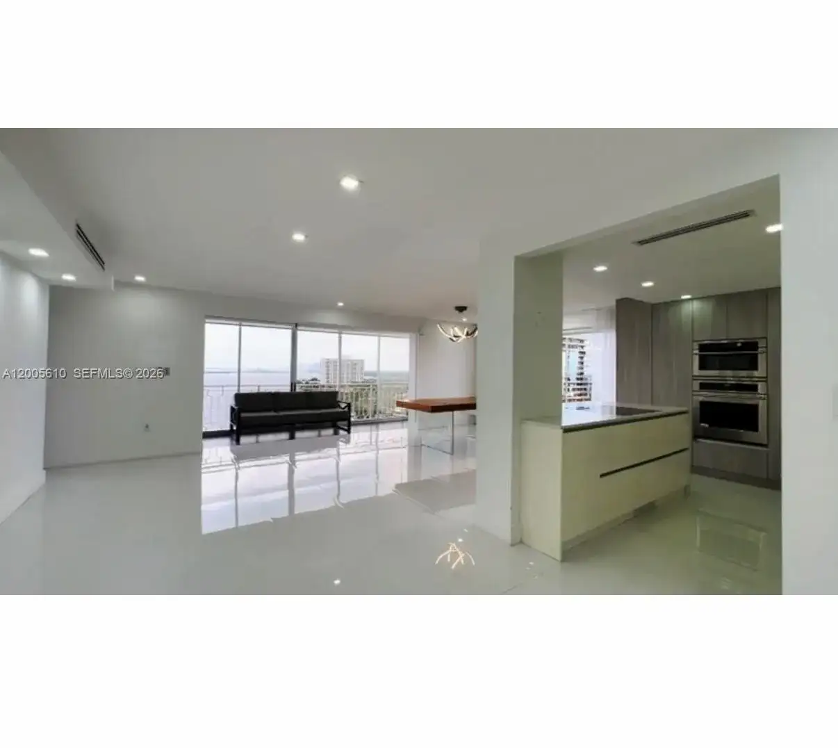11111 biscayne blvd # 1815, Miami FL 33181 photo 3