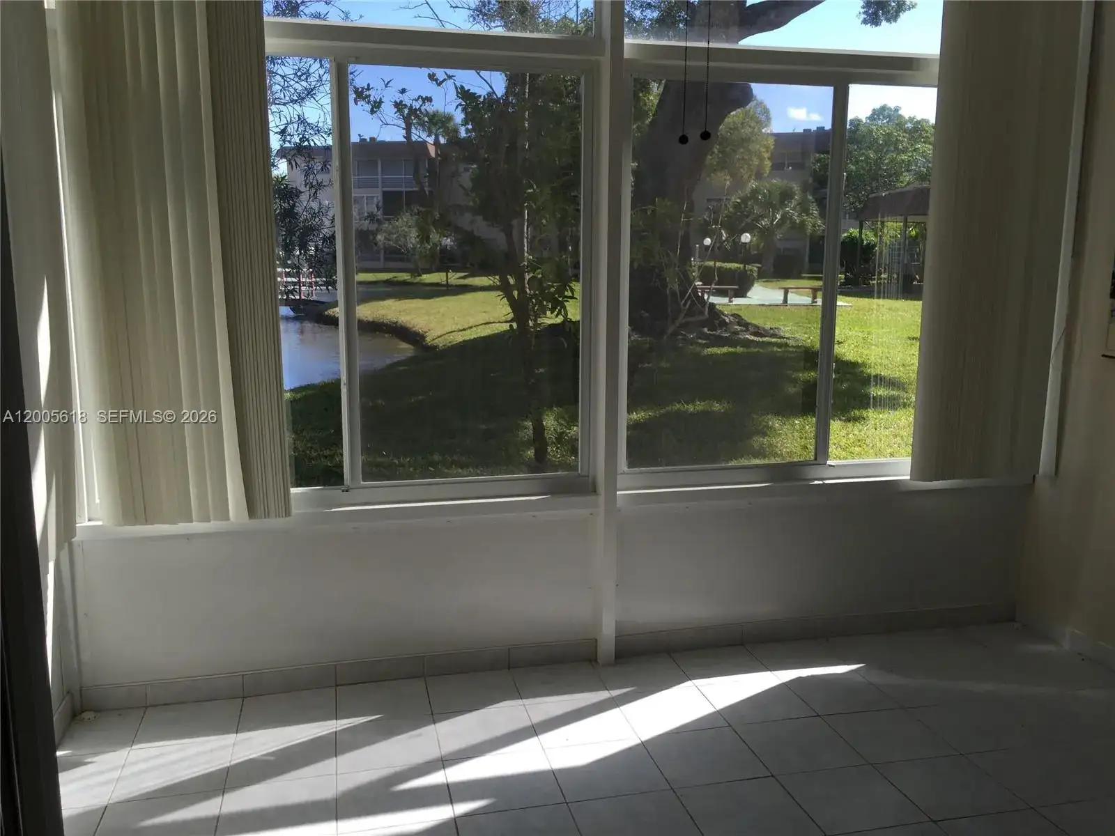 5041 W Oakland Park Blvd # 110, Lauderdale Lakes FL 33313 photo 4