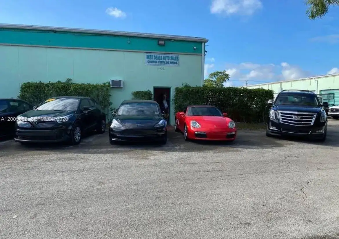 Auto Sales & Detailing For Sale In Margate, Margate FL 33063 photo 3
