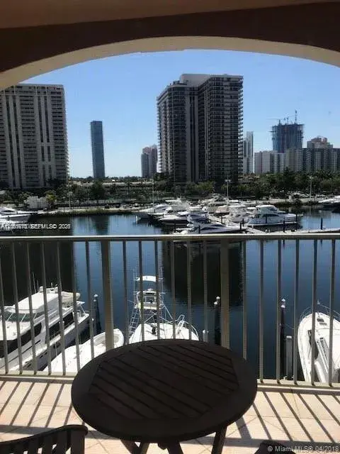 19901 E Country Club Dr # 2604, Aventura FL 33180