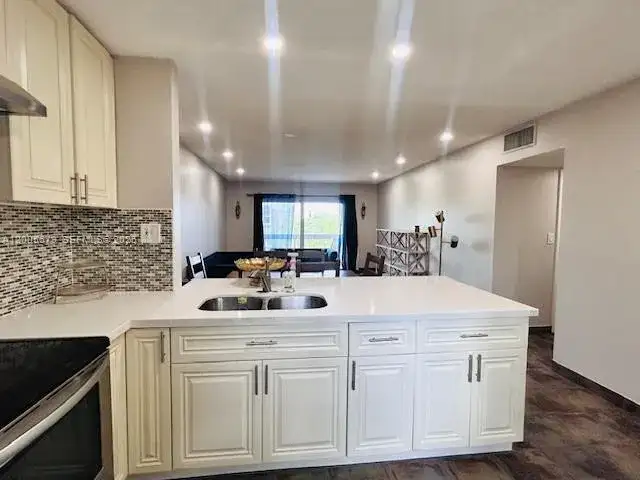 7740 Camino Real # G404, Miami FL 33143 photo 4