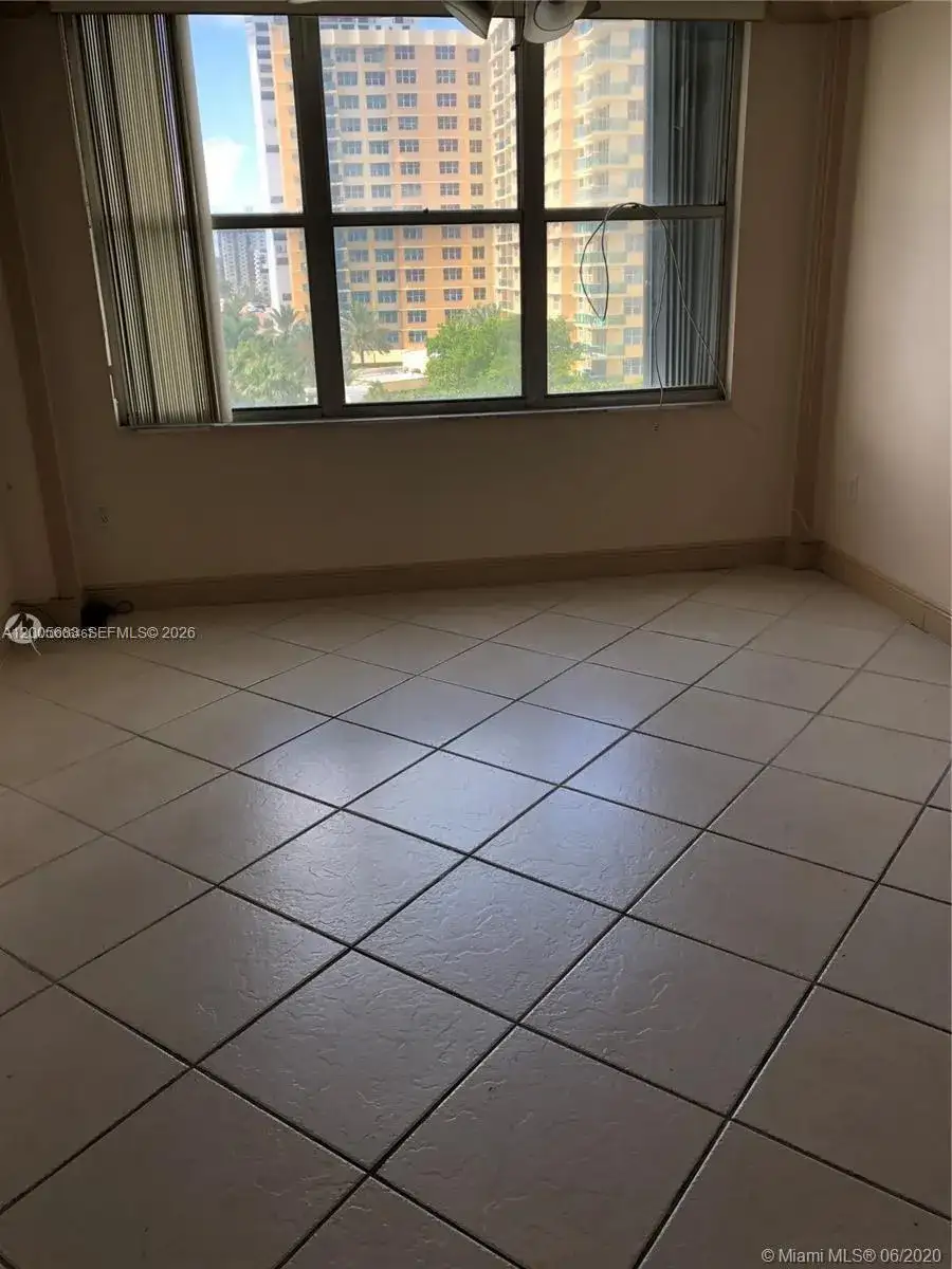 2751 S Ocean Dr # 701N, Hollywood FL 33019 photo 4