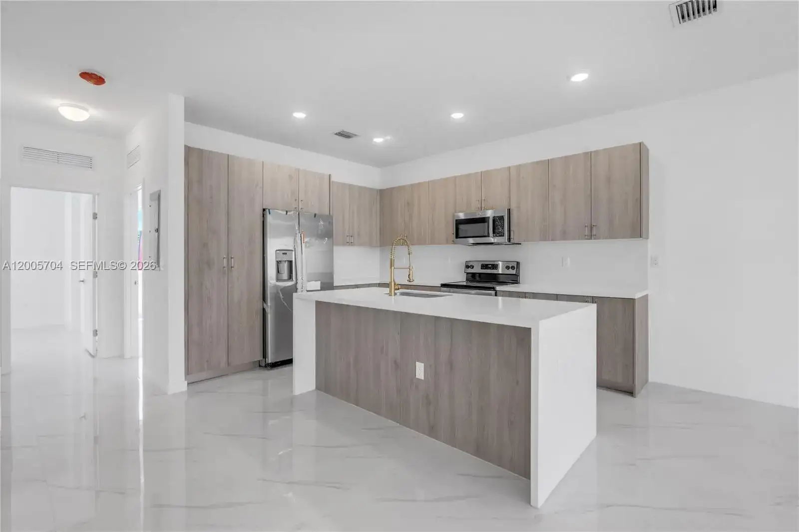 22431 SW 125 ave # 19B, Miami FL 33033 photo 2
