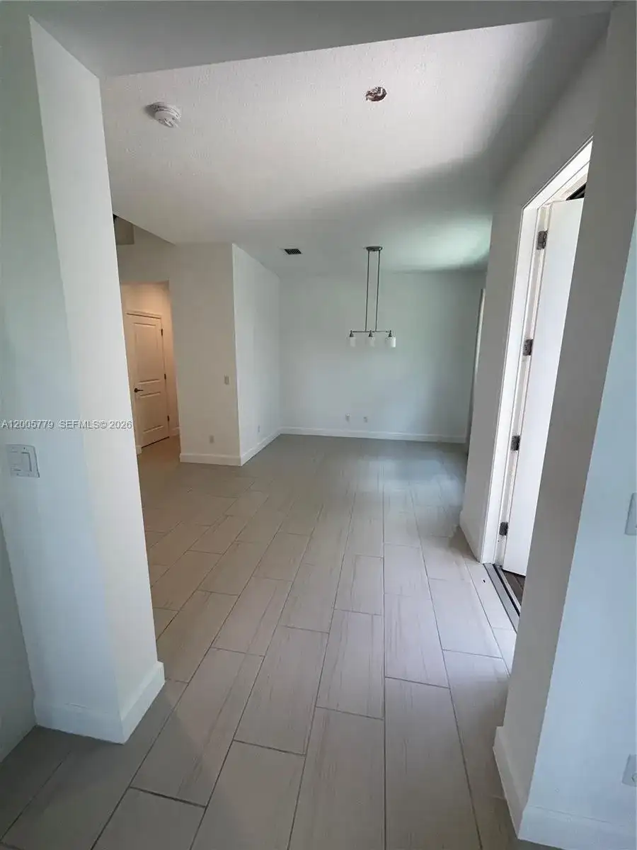9019 Kingsmoor Way, Lake Worth FL 33467 photo 4