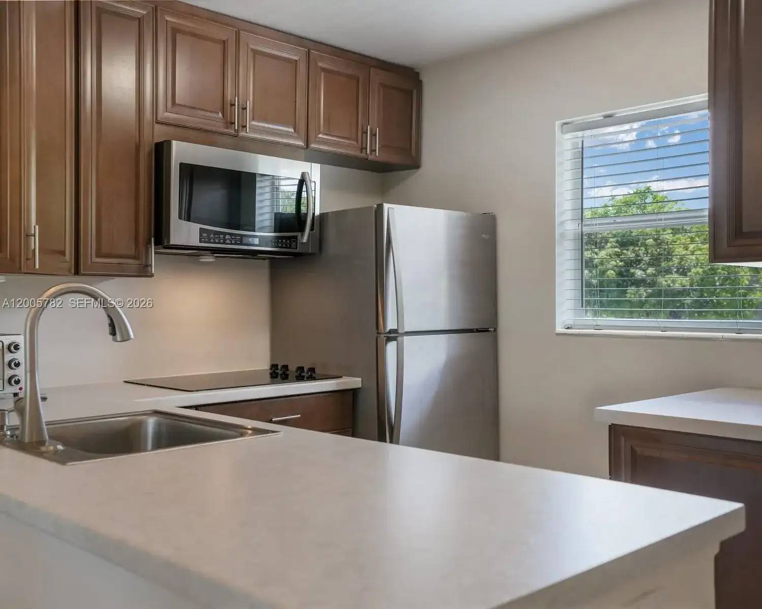 3506 NW 49th Ave # 511, Lauderdale Lakes FL 33319 photo 4