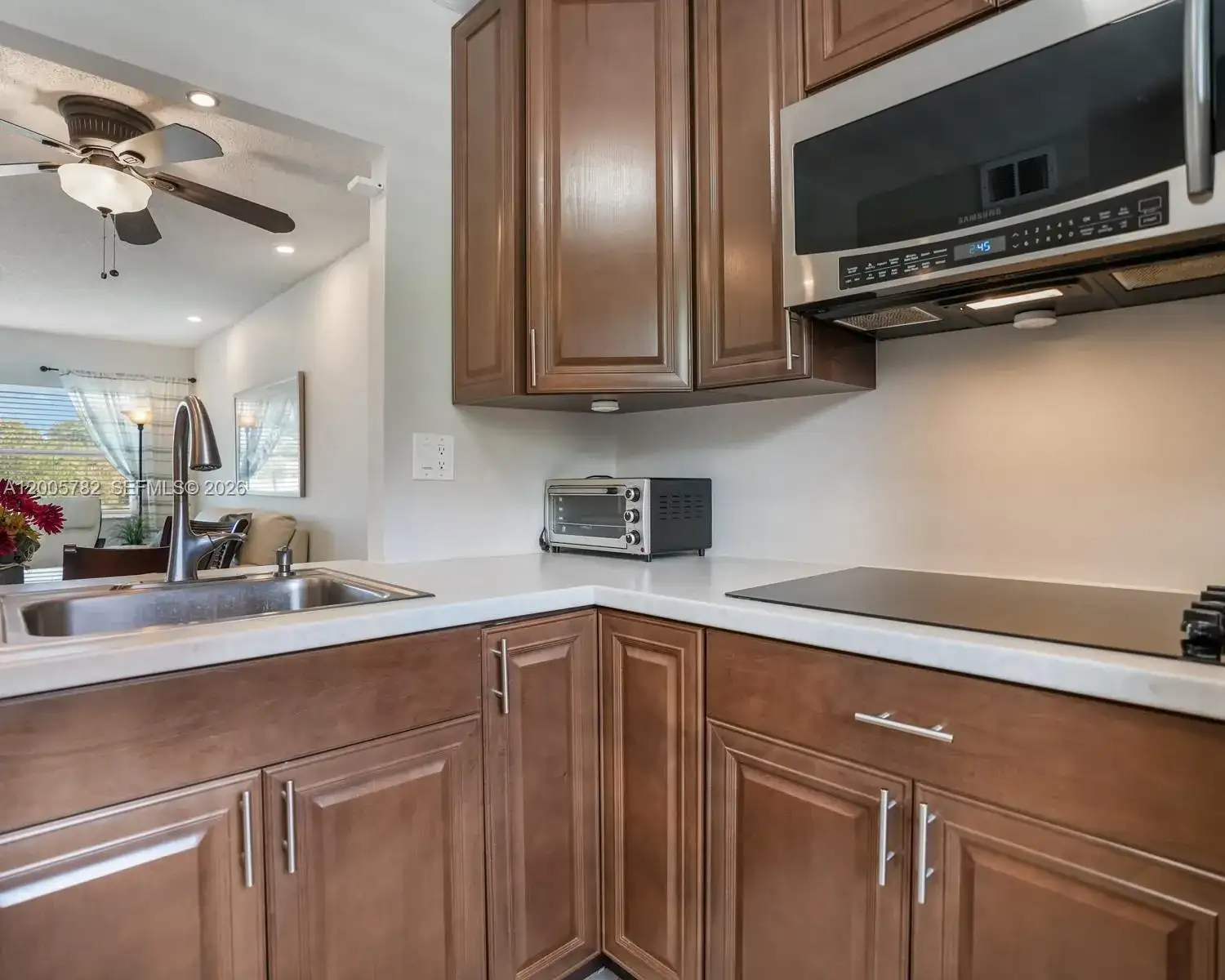 3506 NW 49th Ave # 511, Lauderdale Lakes FL 33319 photo 5