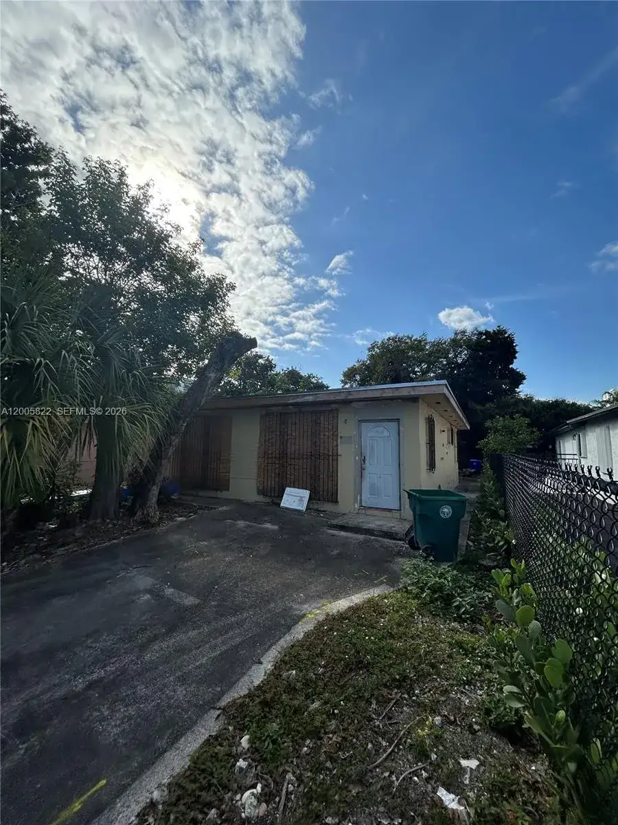 1780 NW 15th St, Miami FL 33125 photo 4