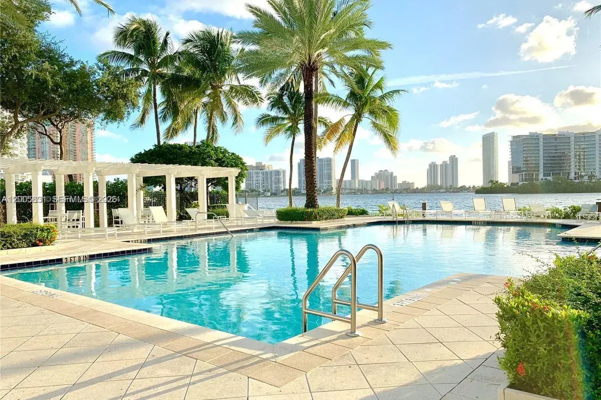 3245 NE 184th St # 13403, Aventura FL 33160