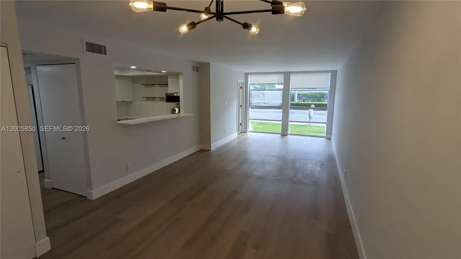 501 Three Islands Blvd # 112, Hallandale Beach FL 33009