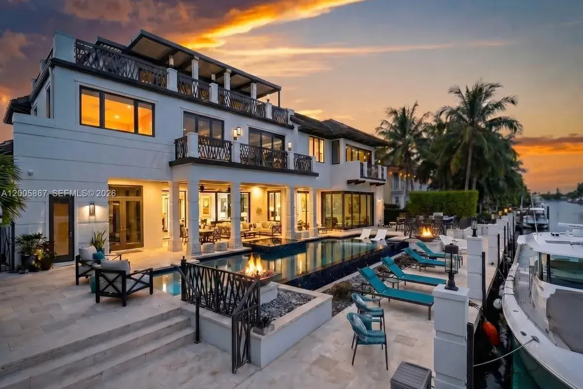 720 Isle Of Palms Dr, Fort Lauderdale FL 33301