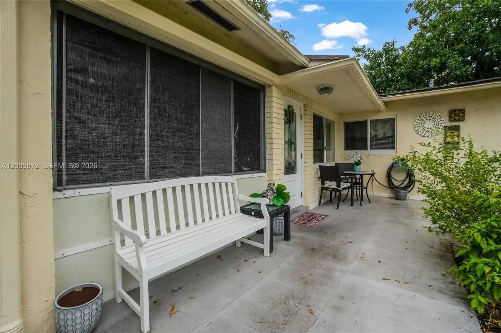 410 SW Natura Ave, Deerfield Beach FL 33441 photo 3