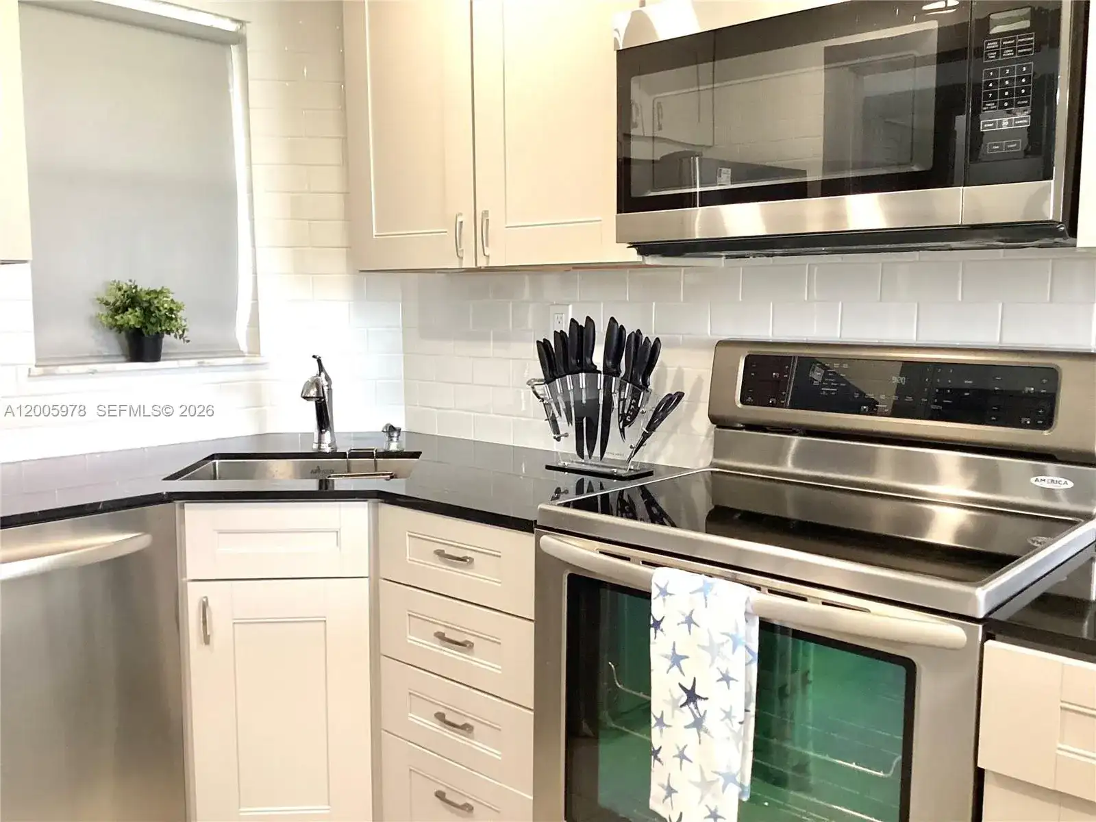 8900 Washington Blvd, Pembroke Pines FL 33025 photo 4