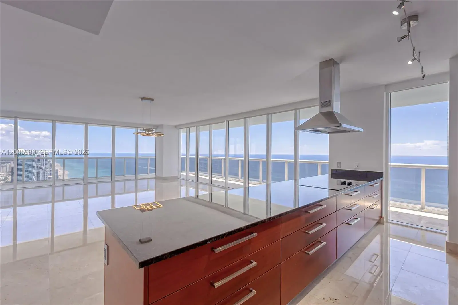 1830 S Ocean Dr # 4601, Hallandale Beach FL 33009