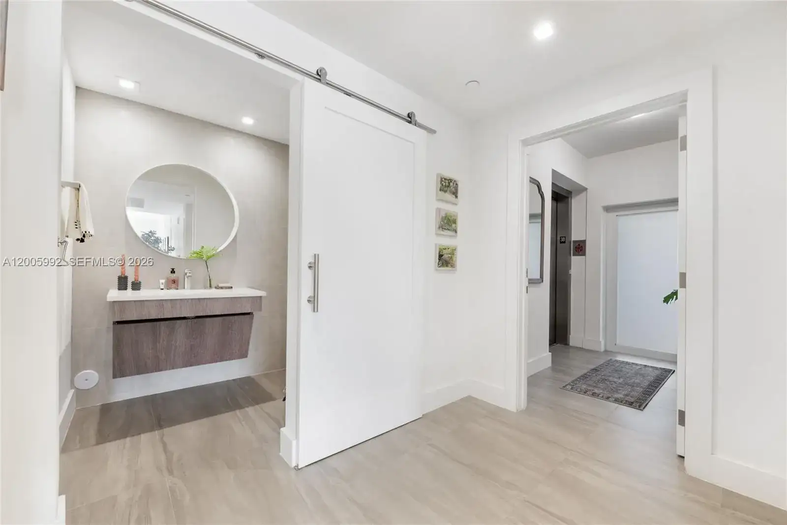 120 Salamanca Ave # 3B, Coral Gables FL 33134 photo 3