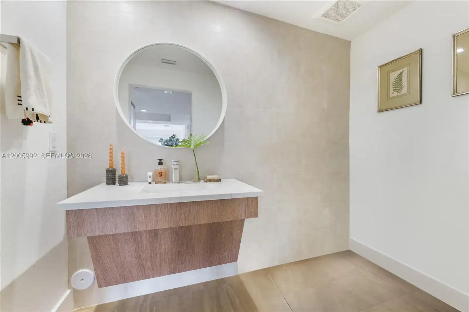 120 Salamanca Ave # 3B, Coral Gables FL 33134 photo 4