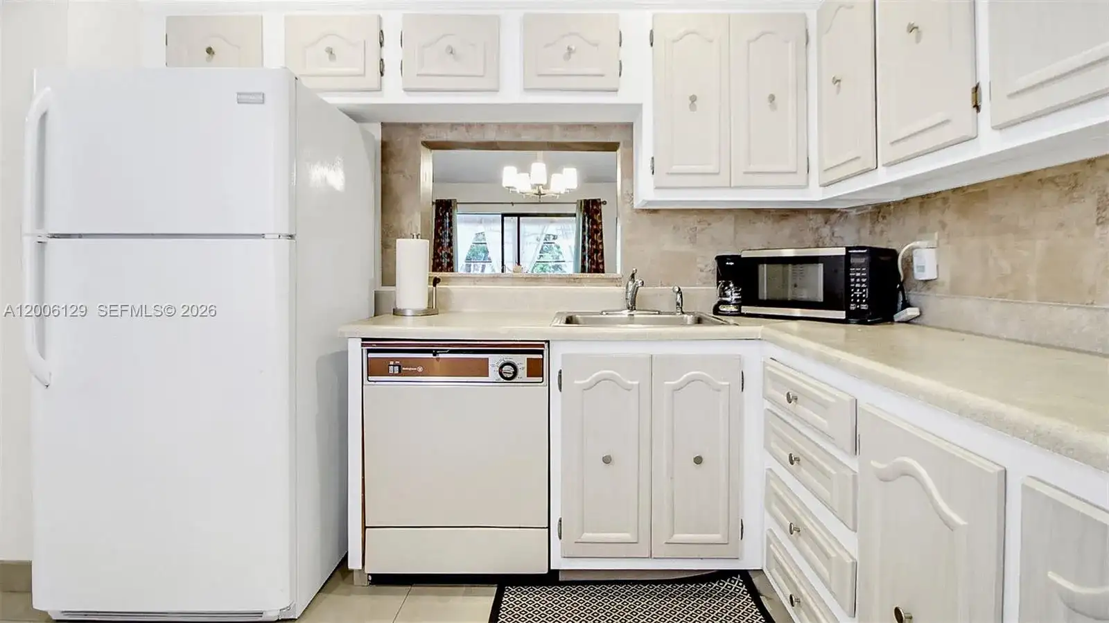 4000 NW 44th Ave # 306, Lauderdale Lakes FL 33319 photo 3