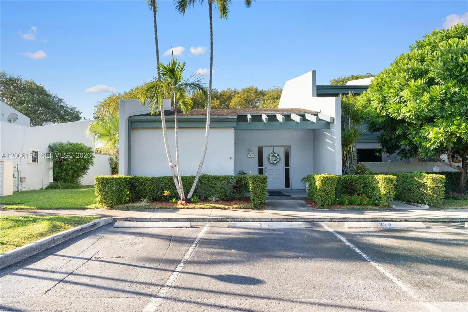 1064 NW 97th Ave # 219, Pembroke Pines FL 33024 photo 3