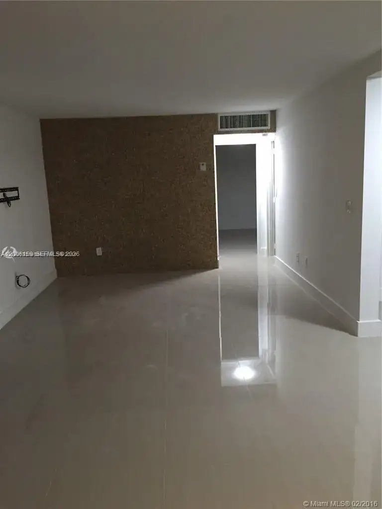 4110 NW 79th Ave # 1B, Doral FL 33166 photo 3