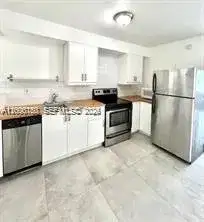 8960 NE 2nd Ave # 1, El Portal FL 33138 photo 4