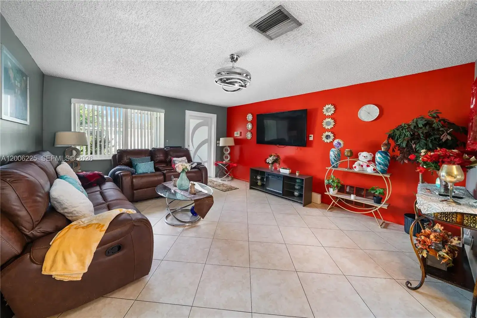4402 NW 44th Ave, Tamarac FL 33319 photo 5