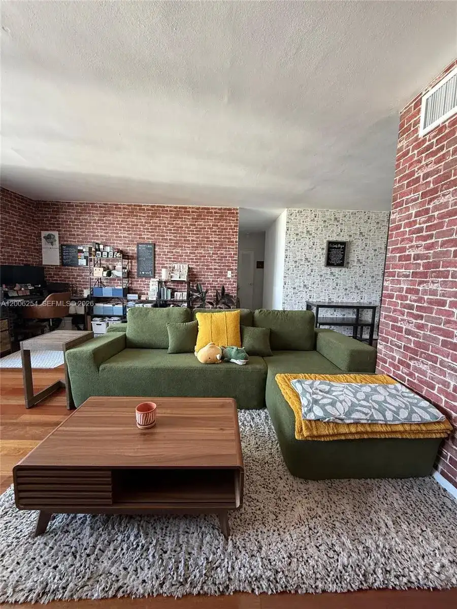1000 West Ave # 1105, Miami Beach FL 33139 photo 2