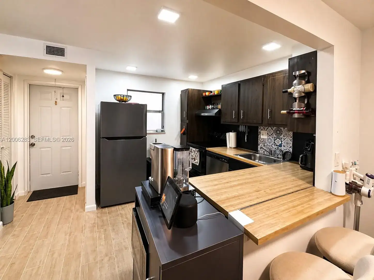 8421 Lagos De Campo Blvd # 309T, Tamarac FL 33321 photo 2