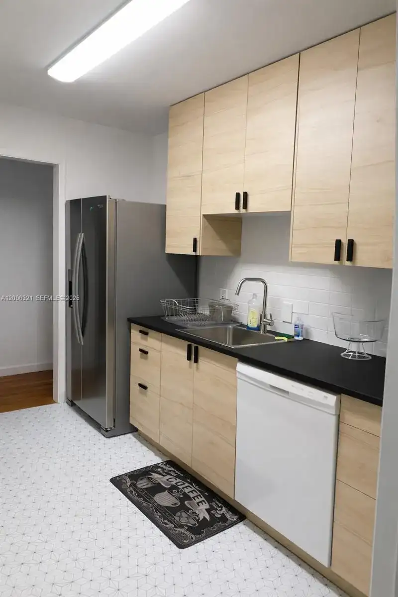 5800 SW 61st St, Miami FL 33143 photo 3