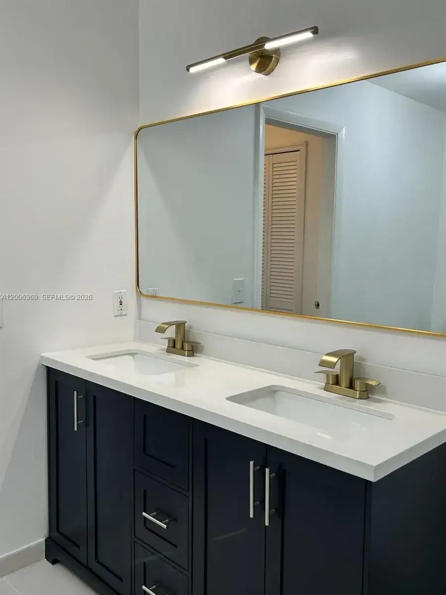 820 NW 132 ct # 0, Miami FL 33182 photo 4