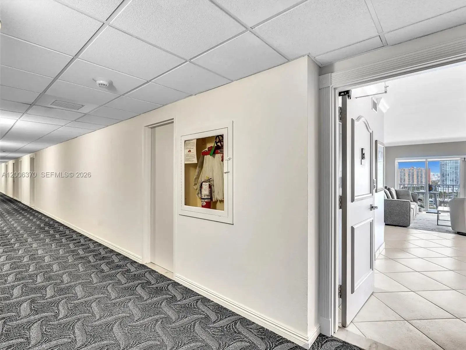 500 Bayview Dr # 1731, Sunny Isles Beach FL 33160 photo 2