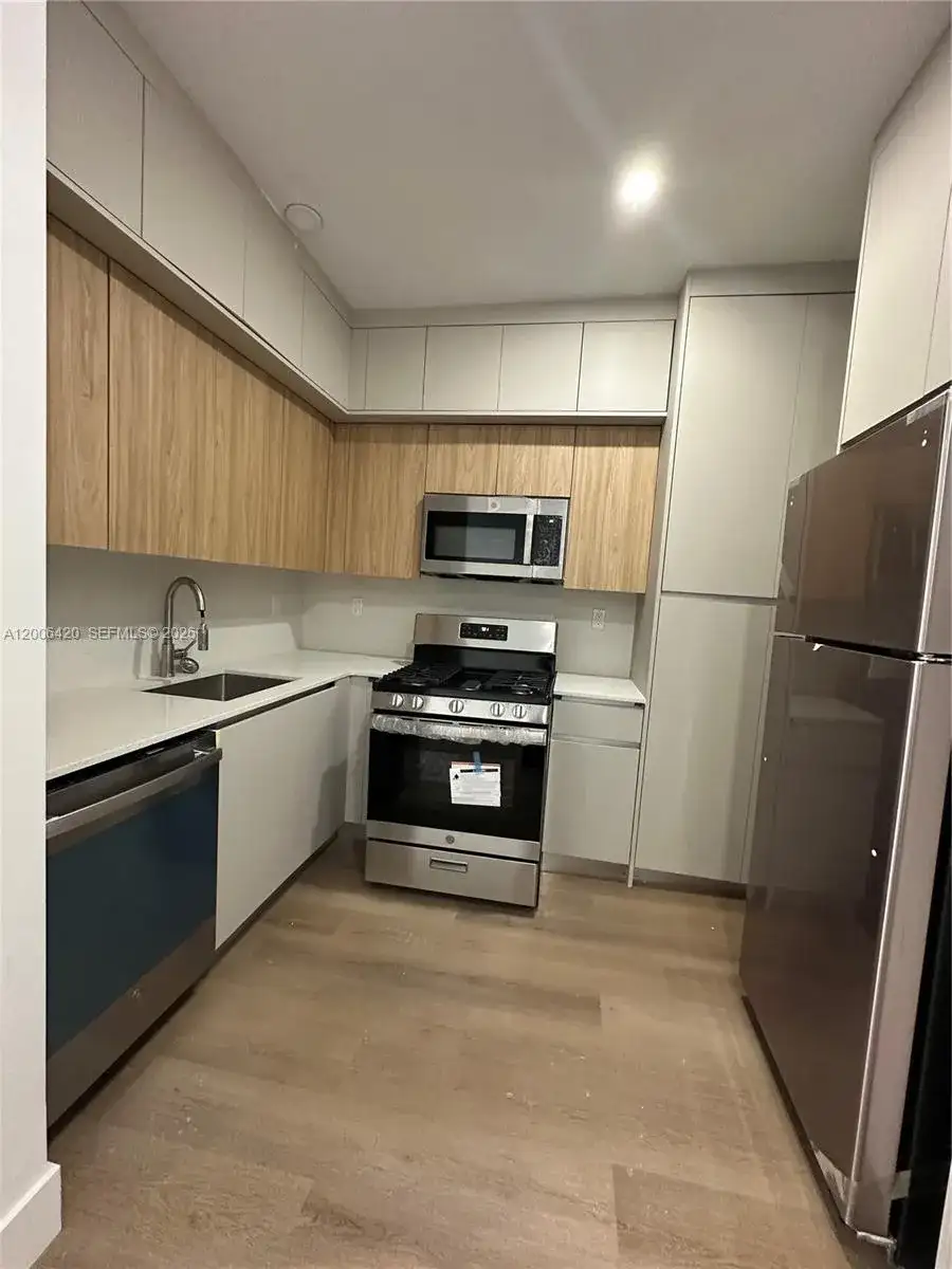 1619 Jefferson Ave # 206, Miami Beach FL 33139 photo 4