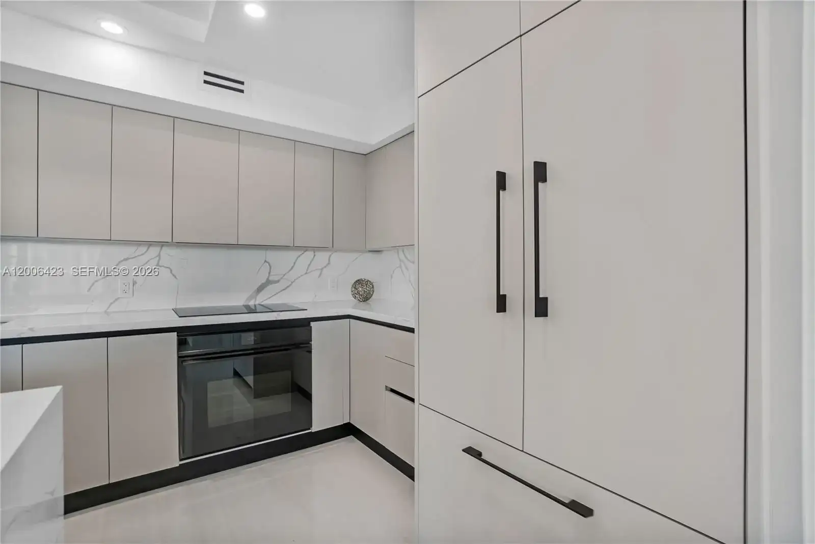 1155 Brickell Bay Dr # 2003, Miami FL 33131 photo 5