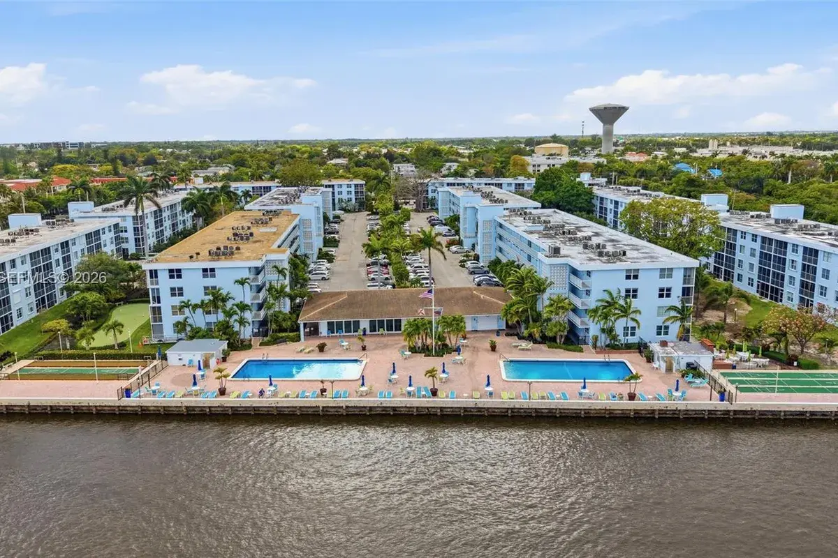 2000 S Federal Hwy # 109, Boynton Beach FL 33435