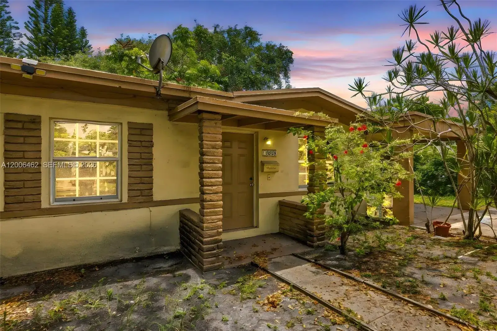 13630 NW 5th Ave, North Miami FL 33168 photo 4