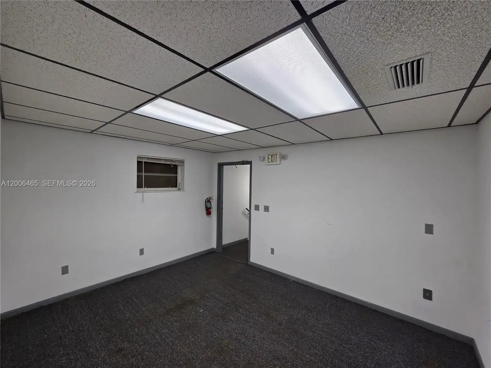 13718 SW 145th Ct, Miami FL 33186 photo 3