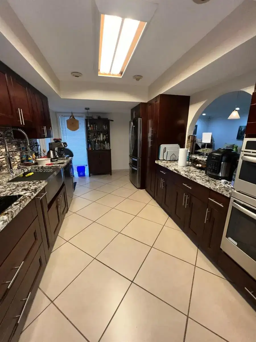 11600 SW 83rd Ter, Miami FL 33173 photo 3
