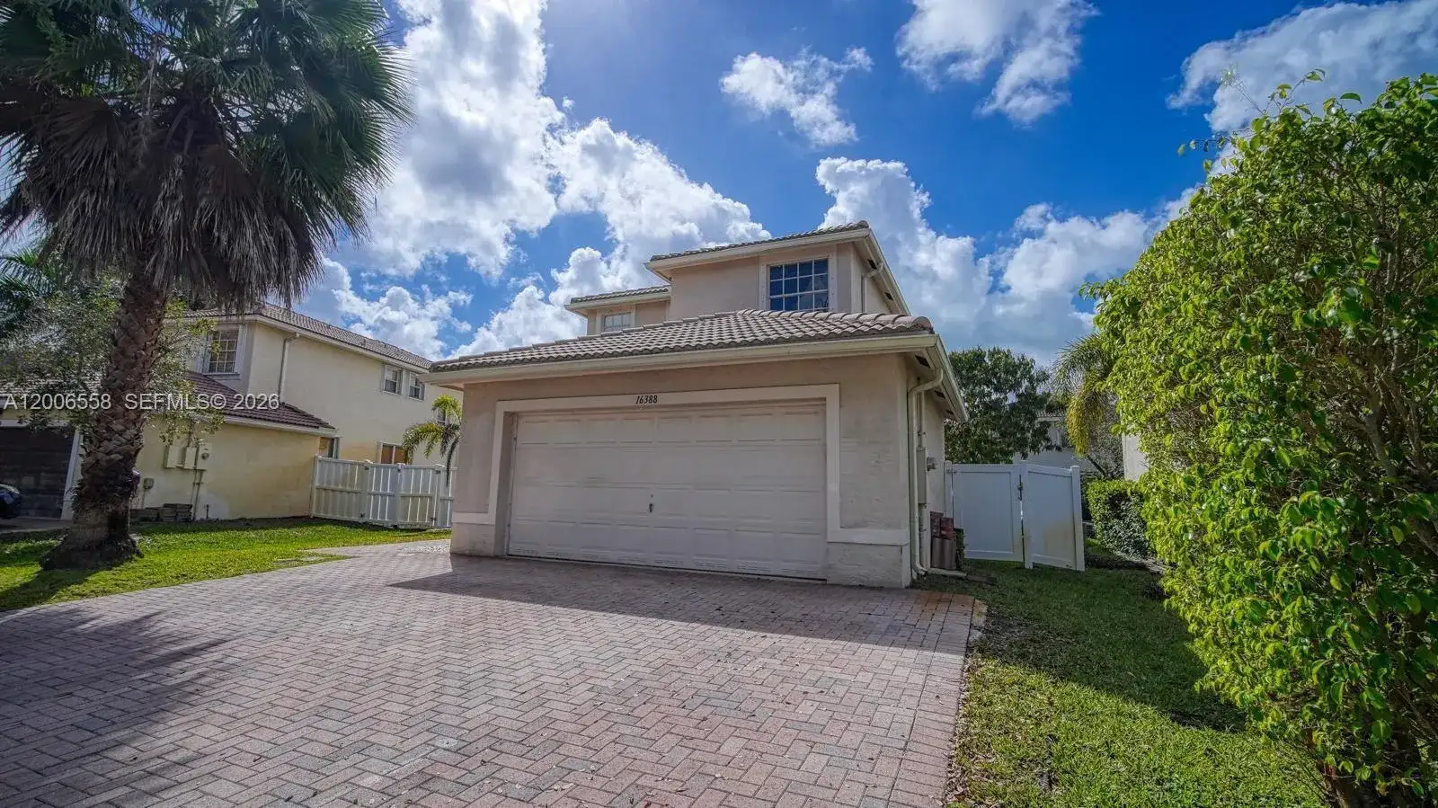 16388 SW 28th St, Miramar FL 33027 photo 2
