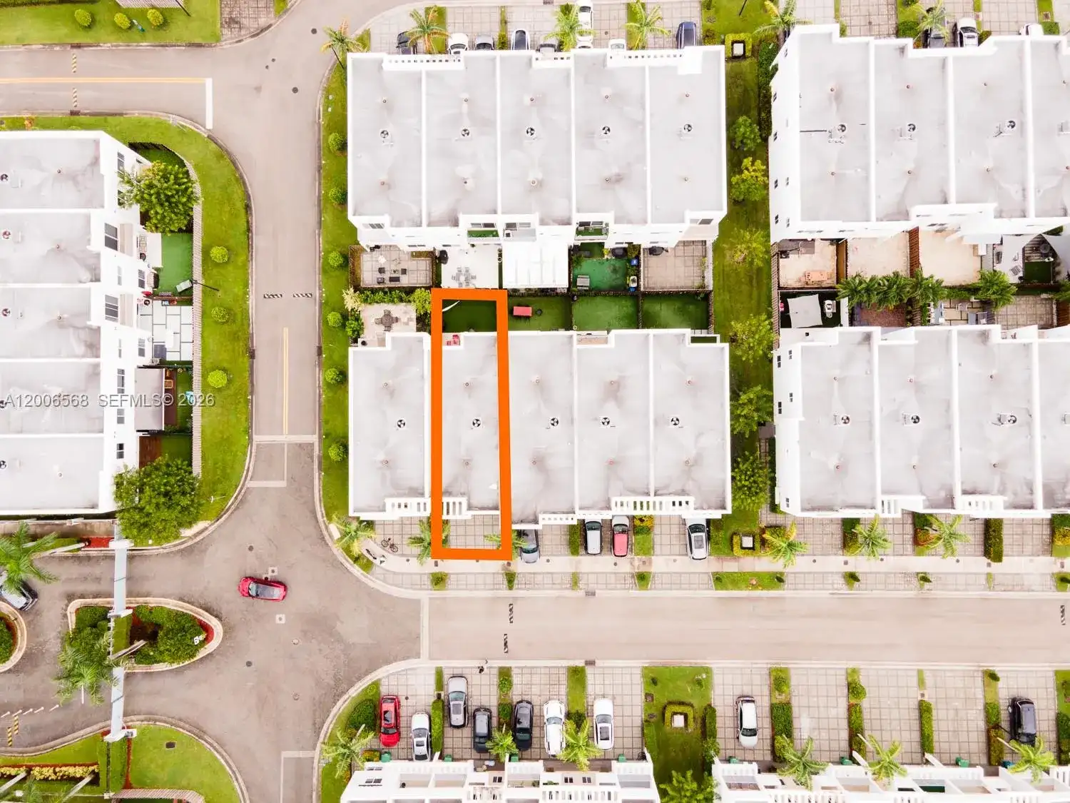 10279 NW 72nd St, Doral FL 33178 photo 5