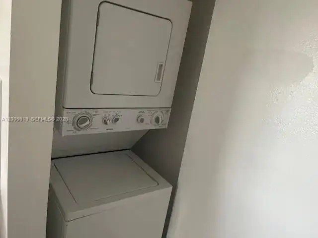 15231 SW 80th St # 503, Miami FL 33193 photo 3
