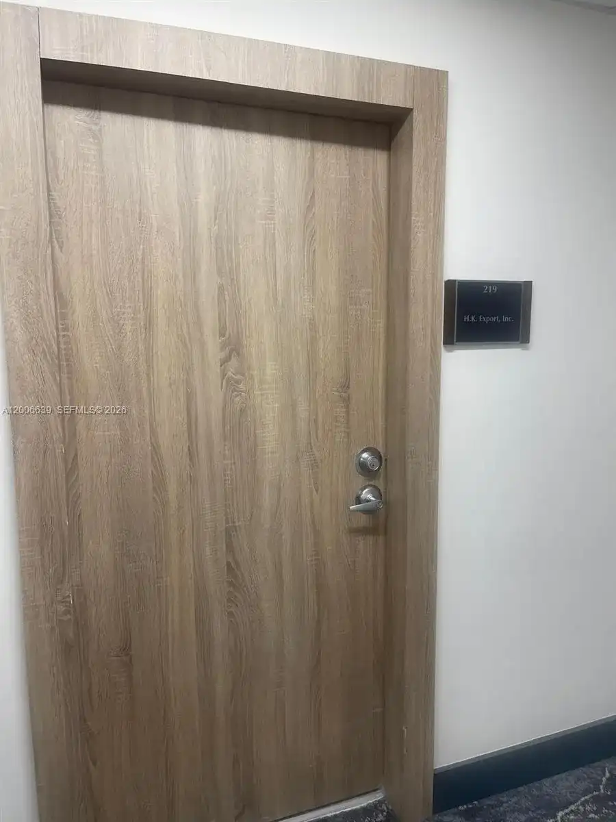 3800 S Ocean Dr # 219, Hollywood FL 33019